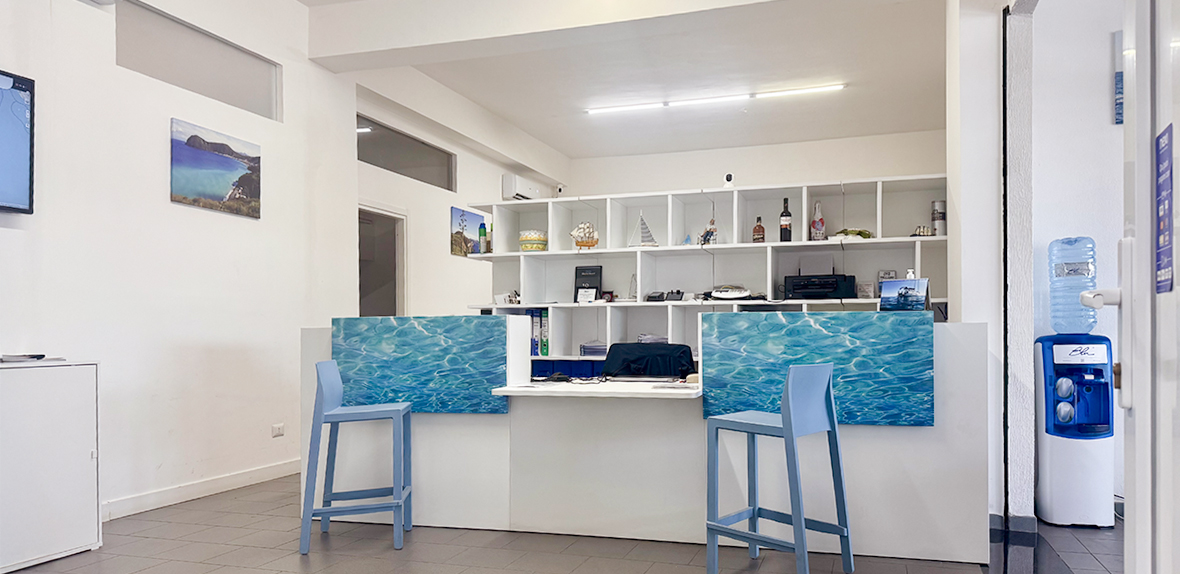 GAIS s.r.o. - boat charter company